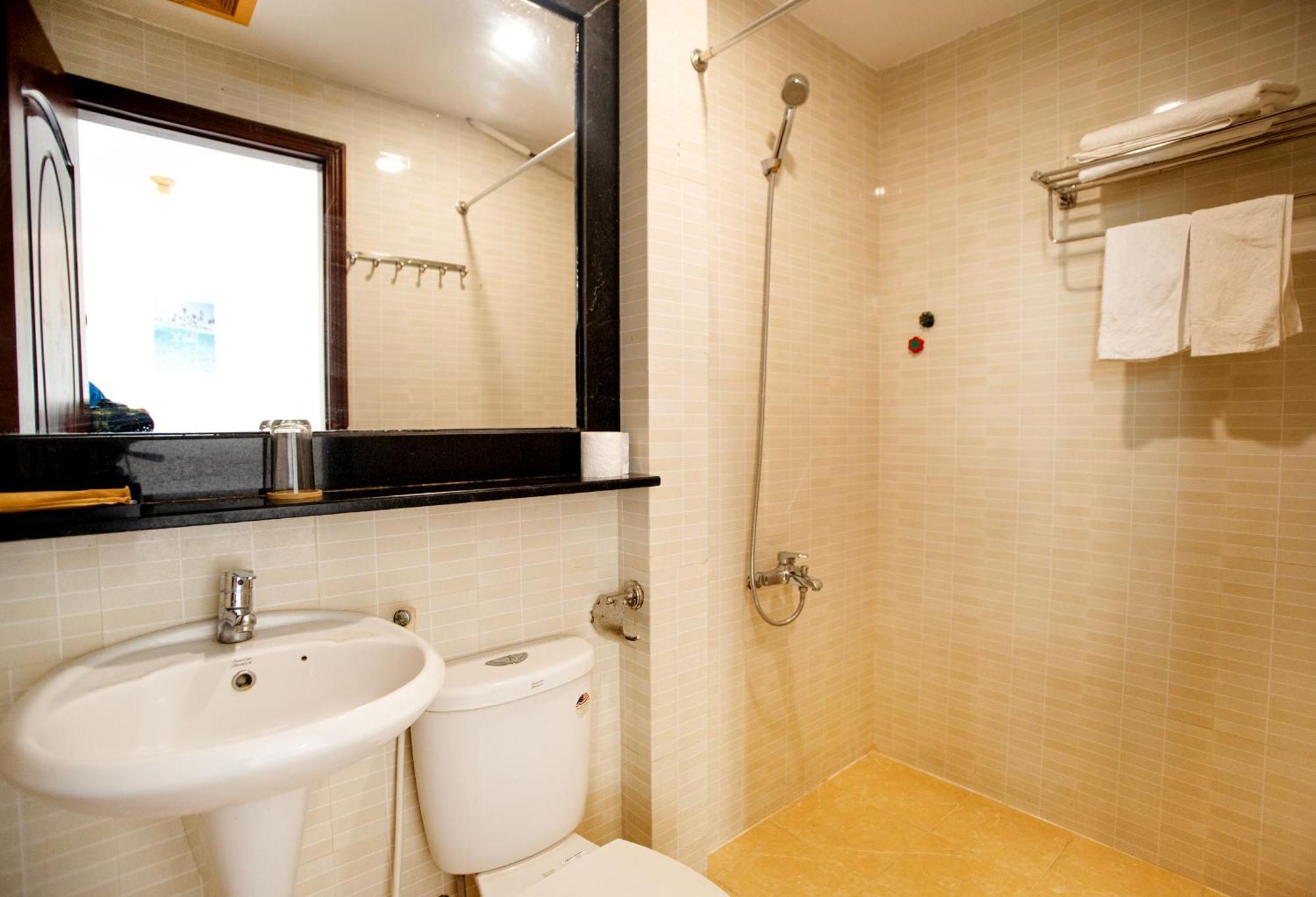 Eden Quy Nhon Hotel מראה חיצוני תמונה